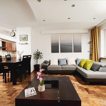 Lumina Spacious Apartment Near The Railway Station Βαρσοβία Εξωτερικό φωτογραφία