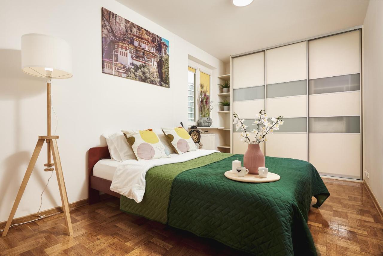 Lumina Spacious Apartment Near The Railway Station Βαρσοβία Εξωτερικό φωτογραφία